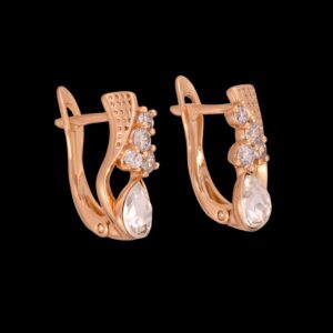 Aretes dorados de Lágrima y Brillantes
